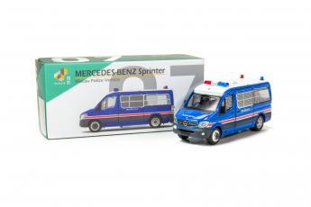 Tiny 澳門 MC7 合金模型車 – Benz Sprinter (Facelift) 澳門警車